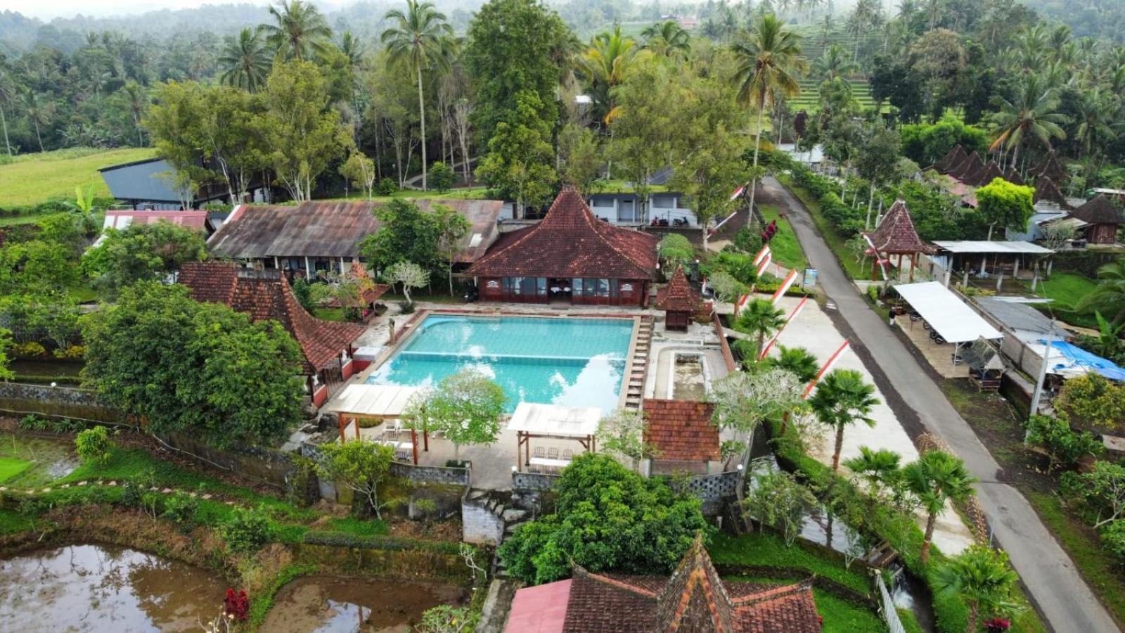 Kampoeng Joglo Ijen Villa Banyuwangi  Exterior photo
